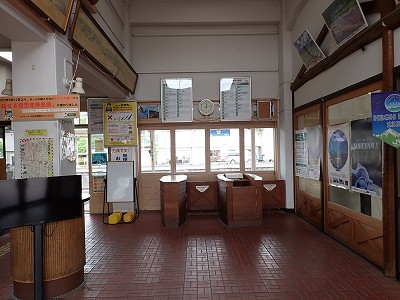 �����w�摜