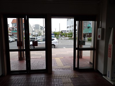 �����w�摜