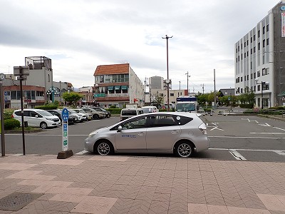 �����w�摜