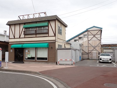 �����w�摜