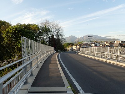 �����w�摜