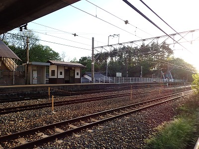 �����w�摜