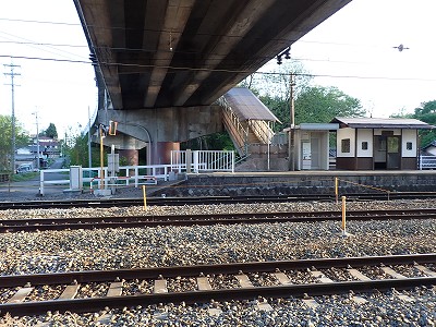 �����w�摜