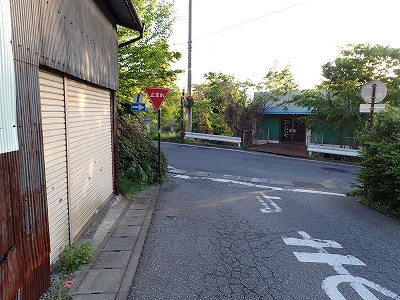 �����w�摜