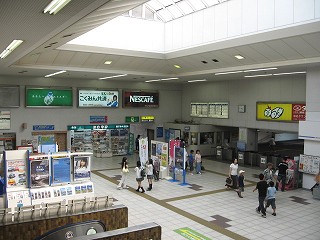 改札口