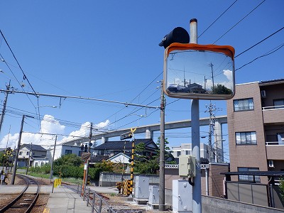 �z�m���w�摜