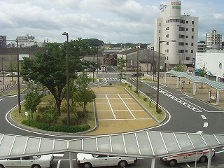 駅前