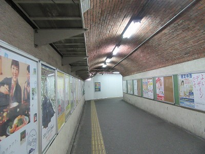 レンガ通路
