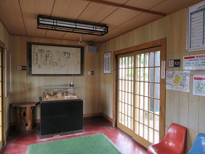 駅舎内