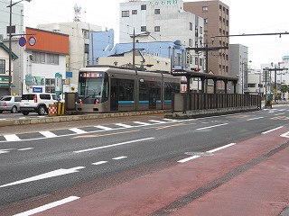 構内