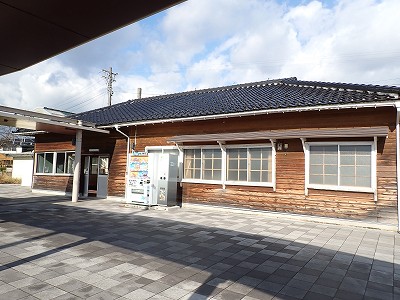 �{�Ô��w�摜