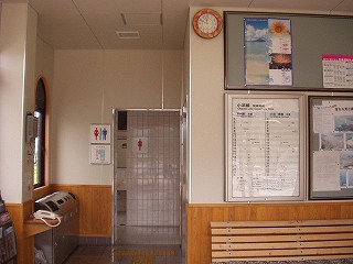 駅舎内