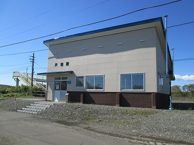 尺別駅駅舎