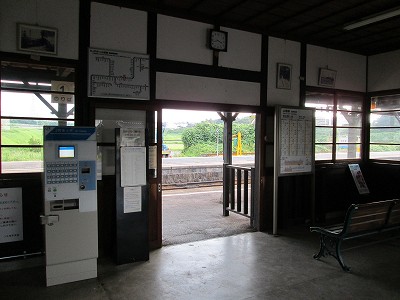 駅舎内