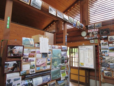駅舎内