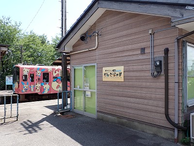 \ow摜
