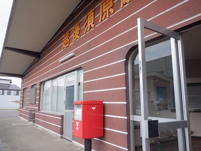 z{w摜