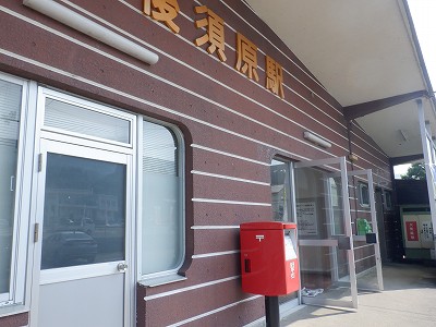 z{w摜