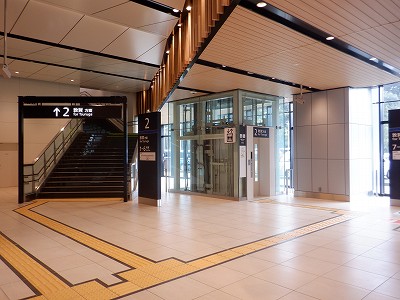 �z�O�����Ӊw�摜