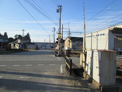 舌山駅より